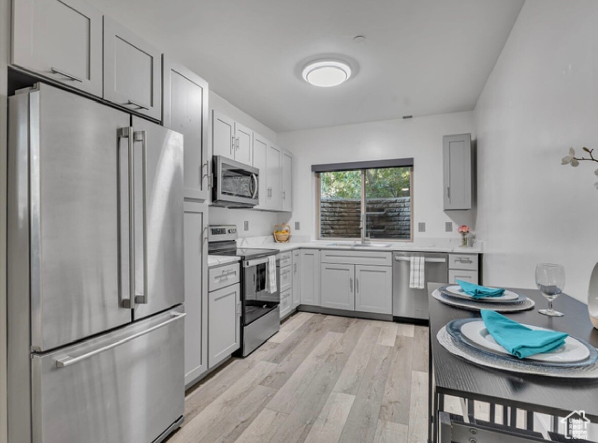 Kitchen/Dining - 14902 S Saddle Leaf Ct