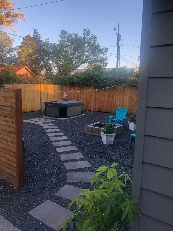 Building Photo - 126 SW 4th St