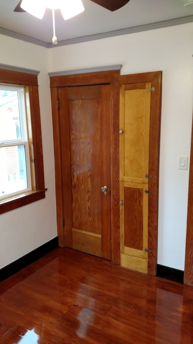 Building Photo - 4411 41st St