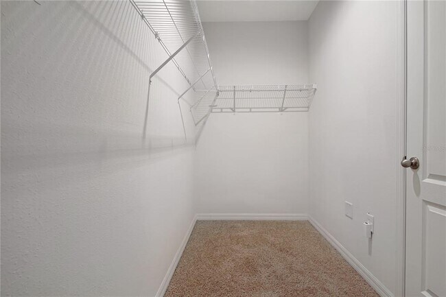 Building Photo - 736 Brooklet Dr