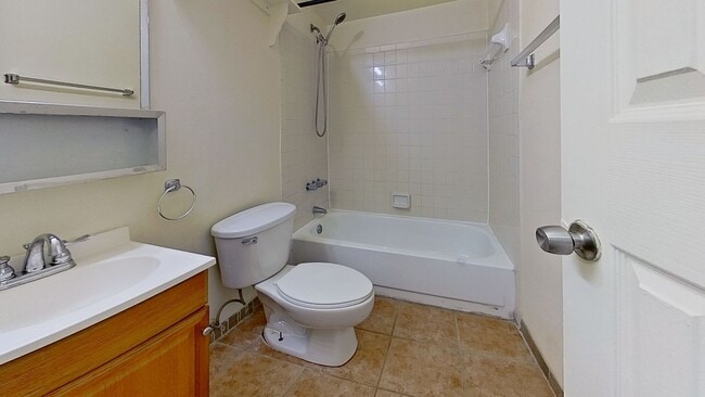 Building Photo - BEAUTIFUL MAYPORT LANDING TOWNHOME!