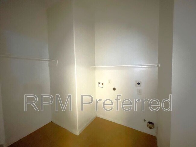 Building Photo - 13542 Forest Gully