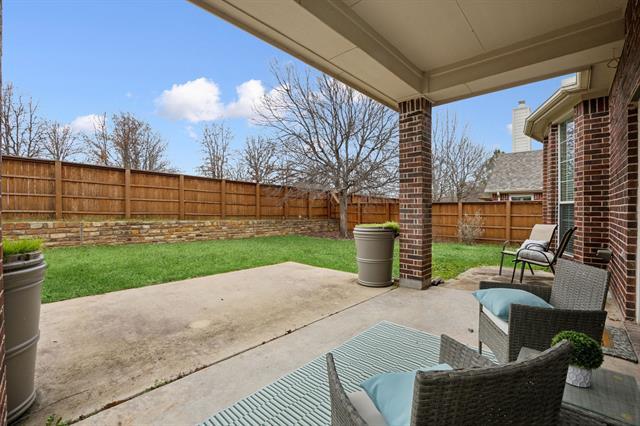 Building Photo - 1261 Golf Club Dr