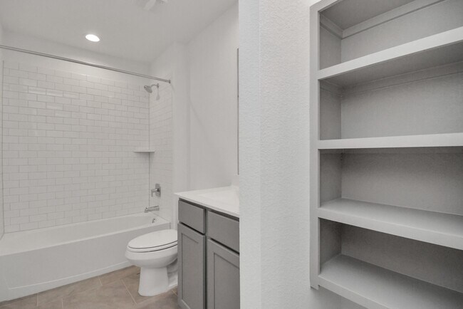 Building Photo - 4010 Elk Crk Ct