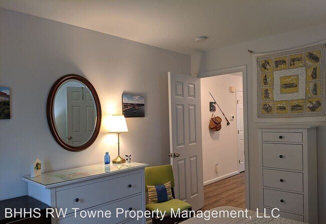 Building Photo - 2 br, 2 bath House - 708 S Henry St #9