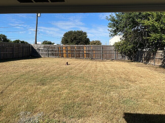 Building Photo - Property for Rent