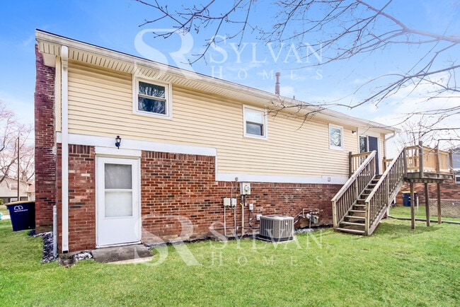 Building Photo - Prepare to be impressed by this 4 bedroom, 2 bathroom home