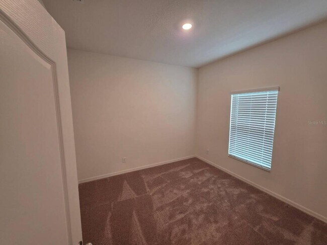 Building Photo - 308 Bass Ct