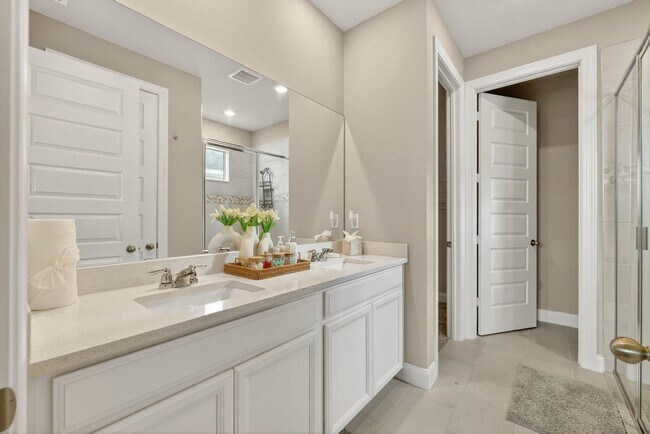 Building Photo - New Fully Furnished 4 bed, 2 bath home in newest Port St Lucie Subdivision