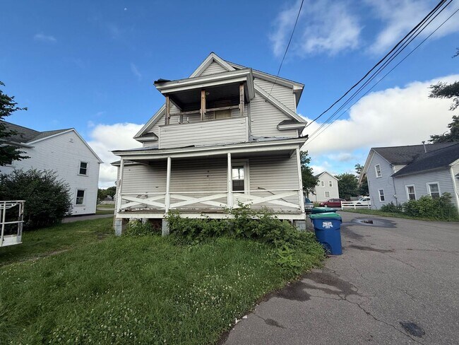 Building Photo - 915 S 3rd Ave