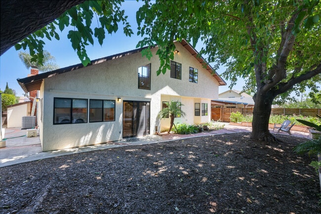Building Photo - 741 Danica Pl