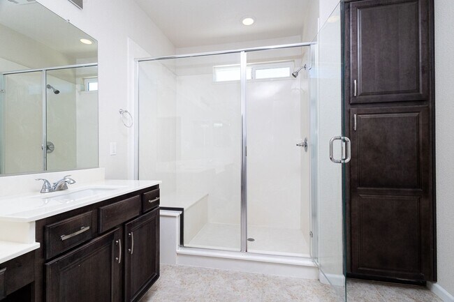 Building Photo - Spacious Home Located In Kavala Ranch