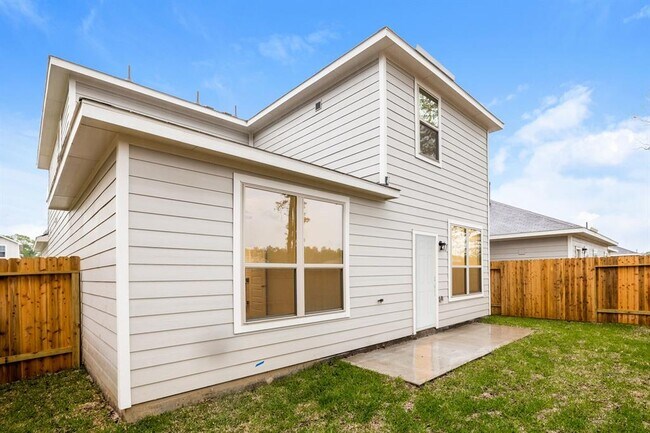 Building Photo - 16734 Rover Ln