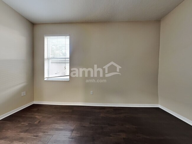 Building Photo - 10424 Frog Pond Dr