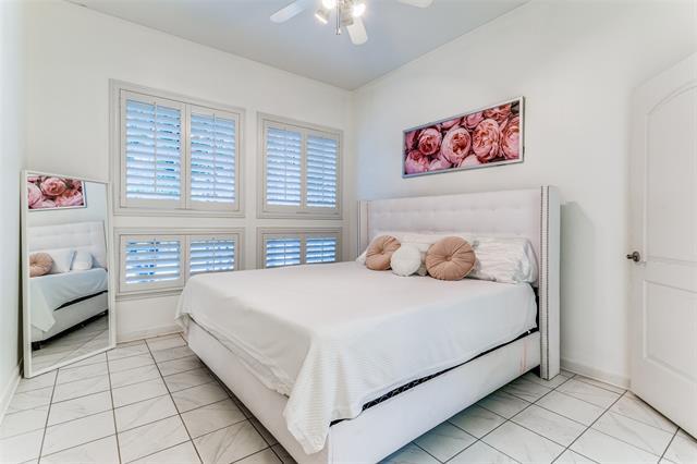 Building Photo - 3225 Turtle Creek Blvd Blvd