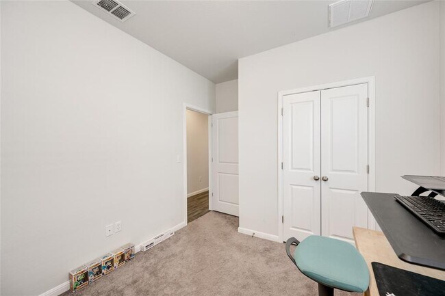 Building Photo - 10712 Timber Brook Pass