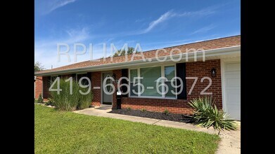 Building Photo - 614 Westbrook Dr