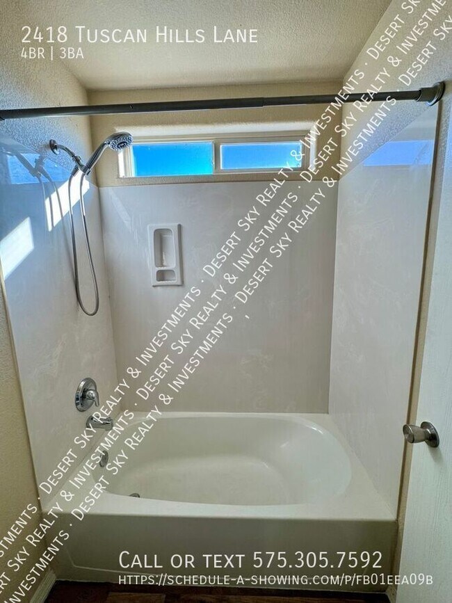 Building Photo - 2418 Tuscan Hills Ln