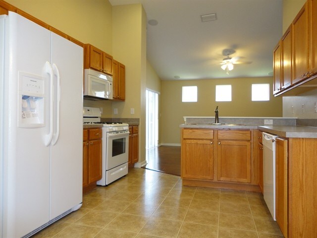 Building Photo - 3526 Heron Island Dr