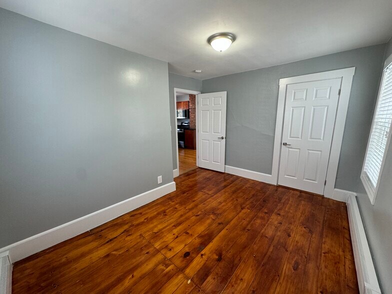 Bedroom 2 - 4 Cousins St