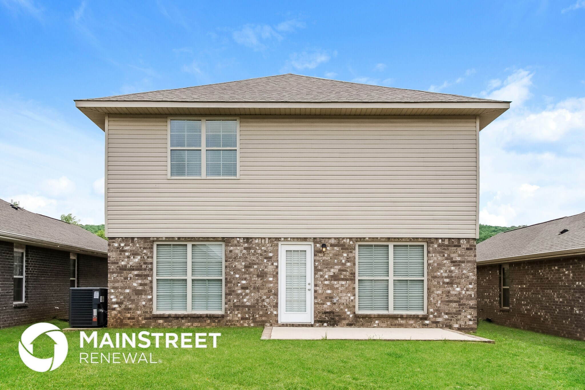 Building Photo - 142 BrookLawn Dr