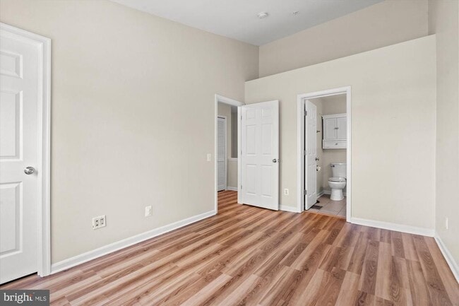 Building Photo - 220 Fallsgrove Blvd