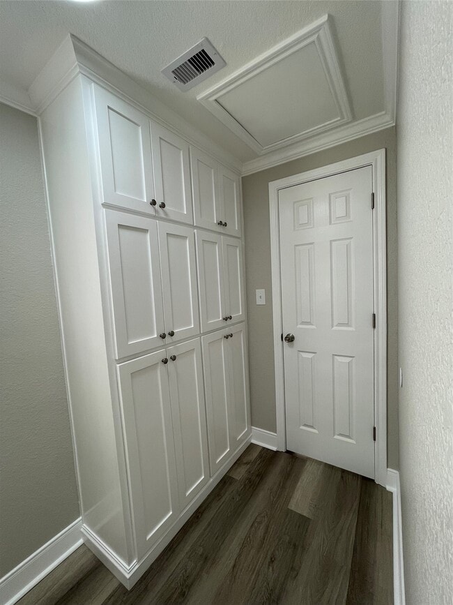 Building Photo - 309 Ryan St