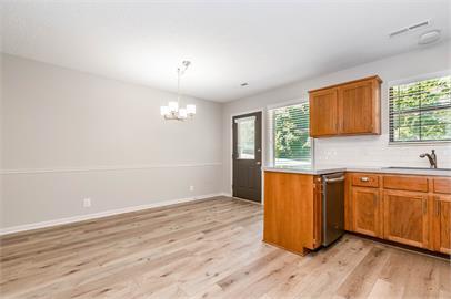 Building Photo - 18 Wallingford Dr