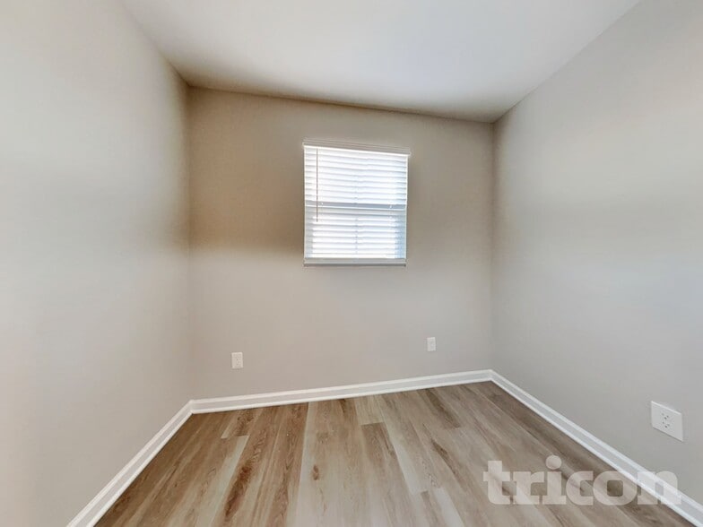 Building Photo - 757 Sequoia Dr