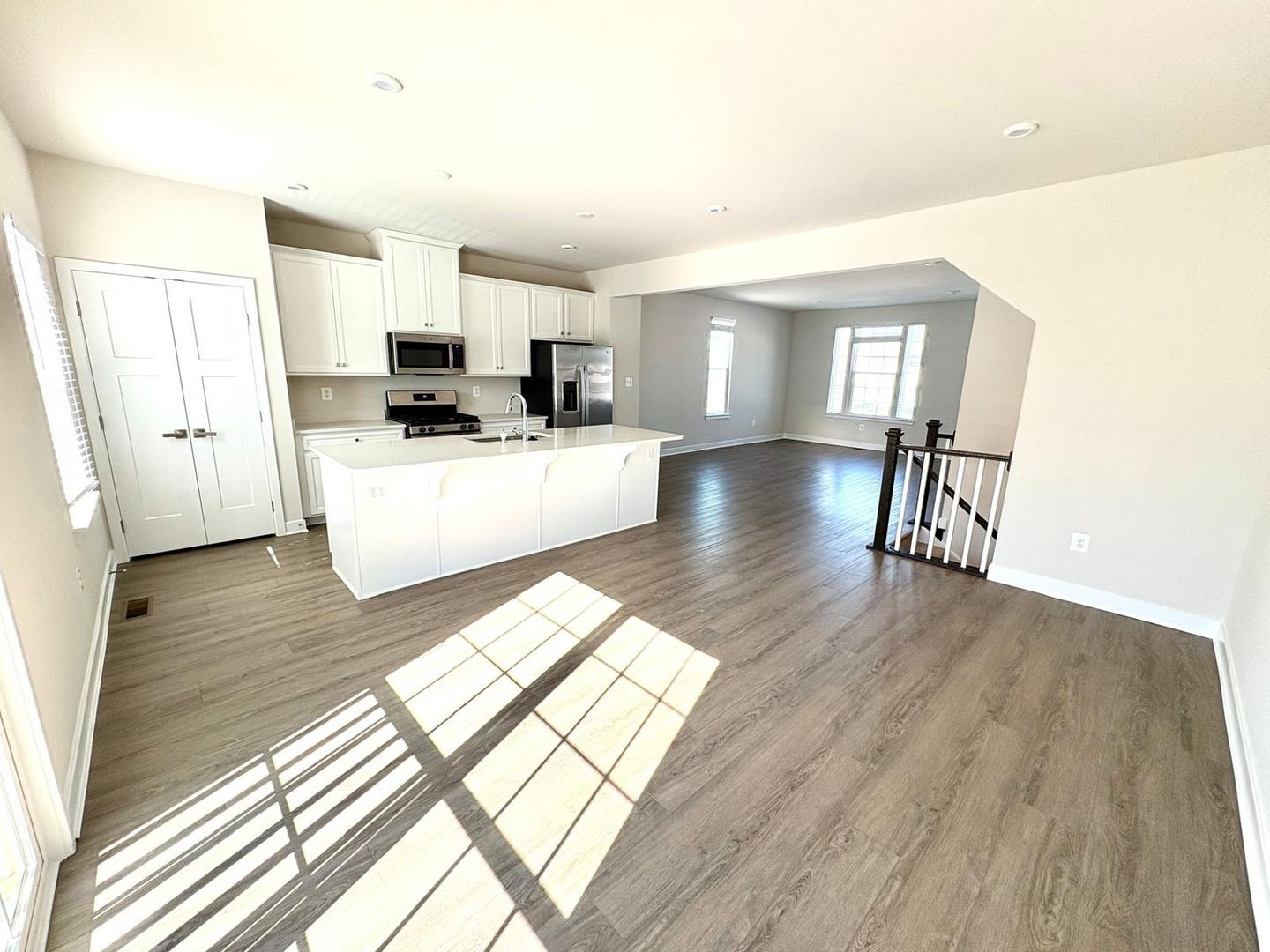 Building Photo - 856 New Castle Landing Dr