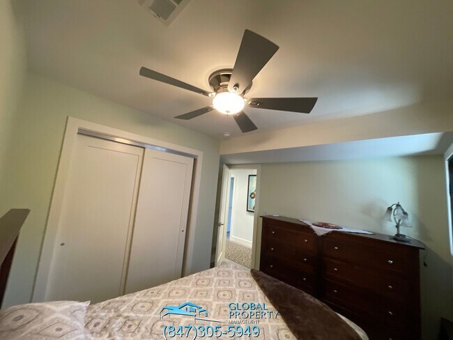 Building Photo - 880 Wading Bird Rd