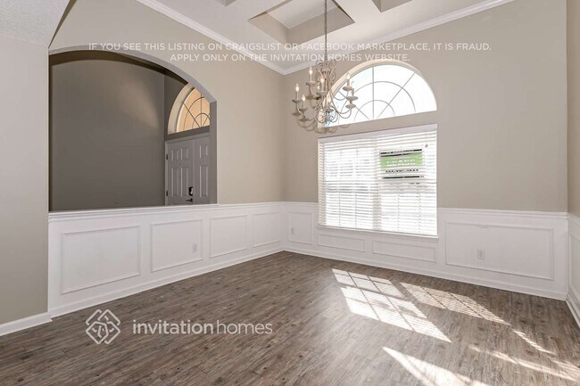 Building Photo - 2512 W Caparina Dr