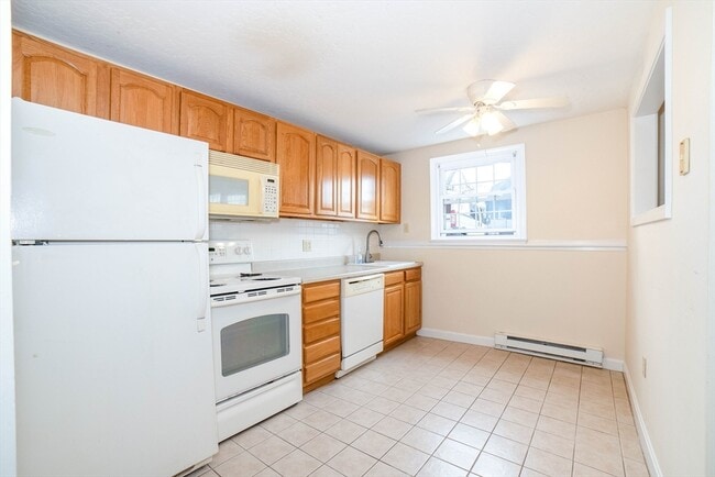 Building Photo - 13 Summer St