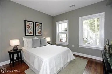 Building Photo - 2314 Ashmead Pl NW