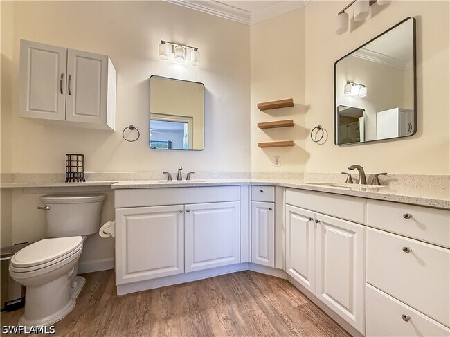 Building Photo - 8524 Via Lungomare Cir