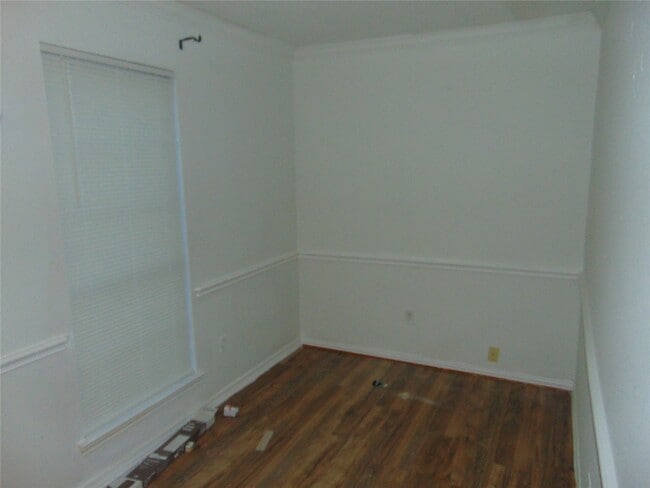 Building Photo - 8603 Rustling Leaves Dr