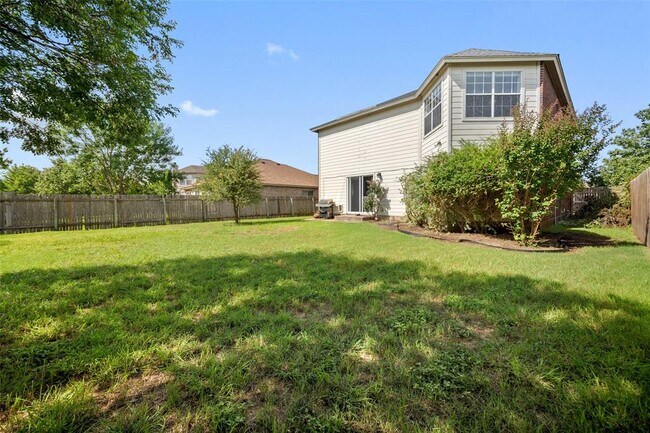Building Photo - 308 Sunny Brook Dr