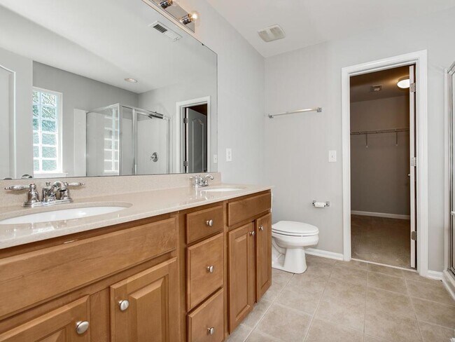 Building Photo - 6322 Adobe Rd