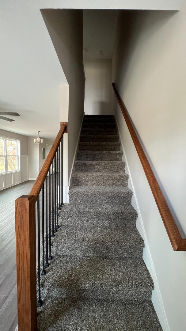 Building Photo - 724 Commerce St