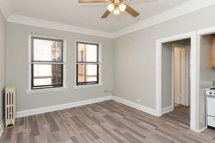 Building Photo - 3824 N Fremont St