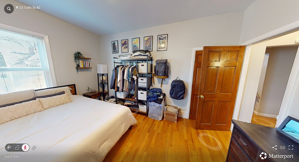 Building Photo - 25 Tufts St