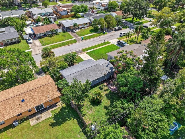 Building Photo - 11119 Temple Ave