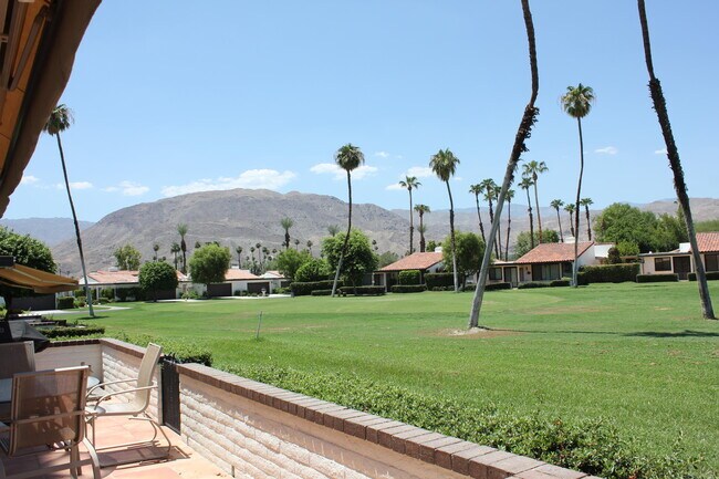 Building Photo - 36 El Toro Dr