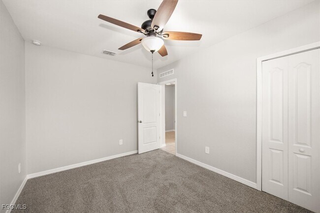 Building Photo - 2612 51st St SW