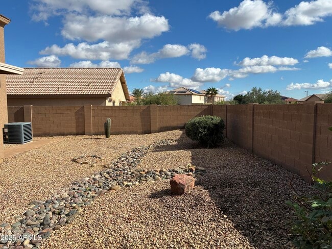 Building Photo - 23751 W La Canada Blvd