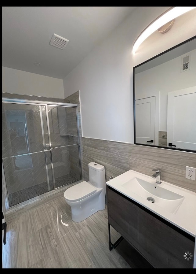 Building Photo - 1843 Hartranft St