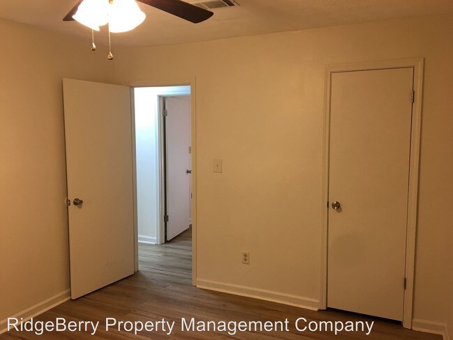 Building Photo - 95 Walenda Dr NW