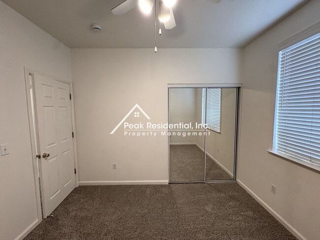 Building Photo - Very Nice Elk Grove 3bd/2ba Home!