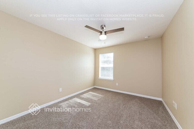 Building Photo - 9033 32nd Ct E