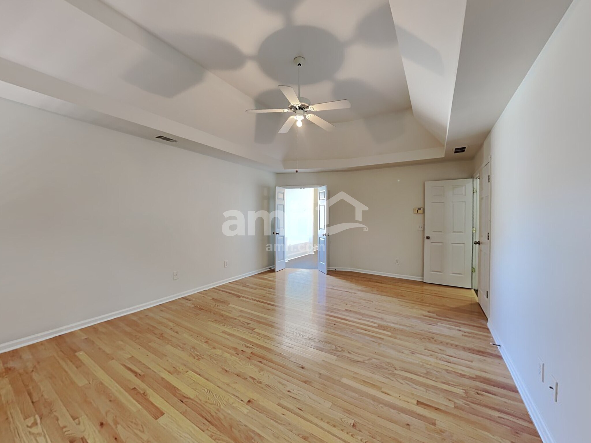 Building Photo - 3063 Woodbridge Ln